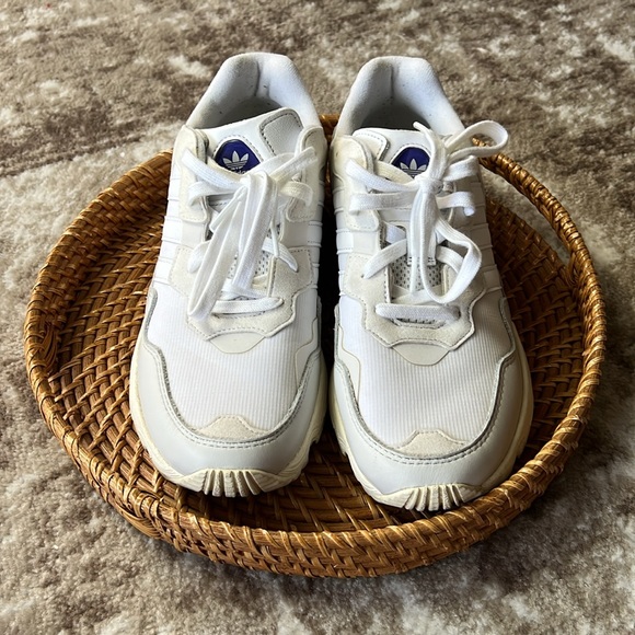 Adidas Originals Yung-96, Gently Used - Picture 2 of 6